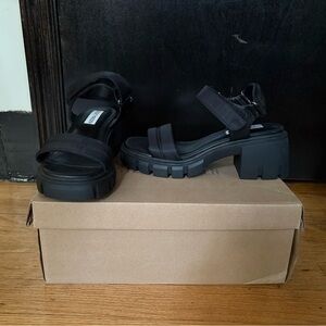 Steve Madden Black Luella Platform Sandals